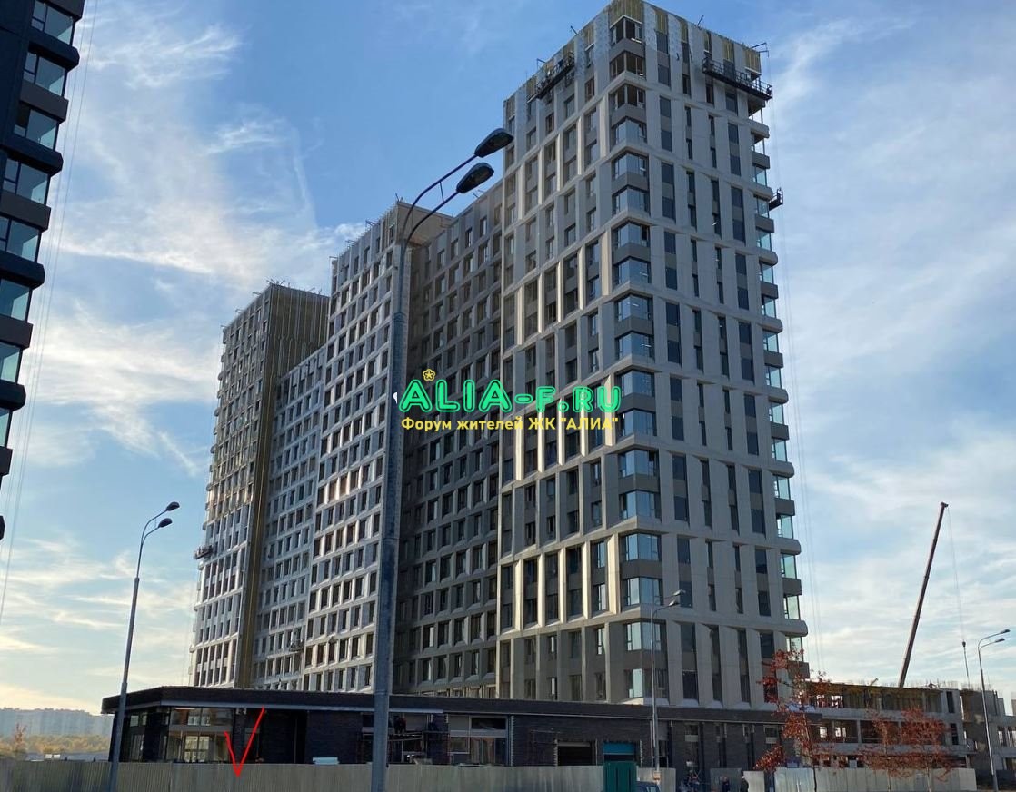 АЛИА 10 В центральное лобби.JPG