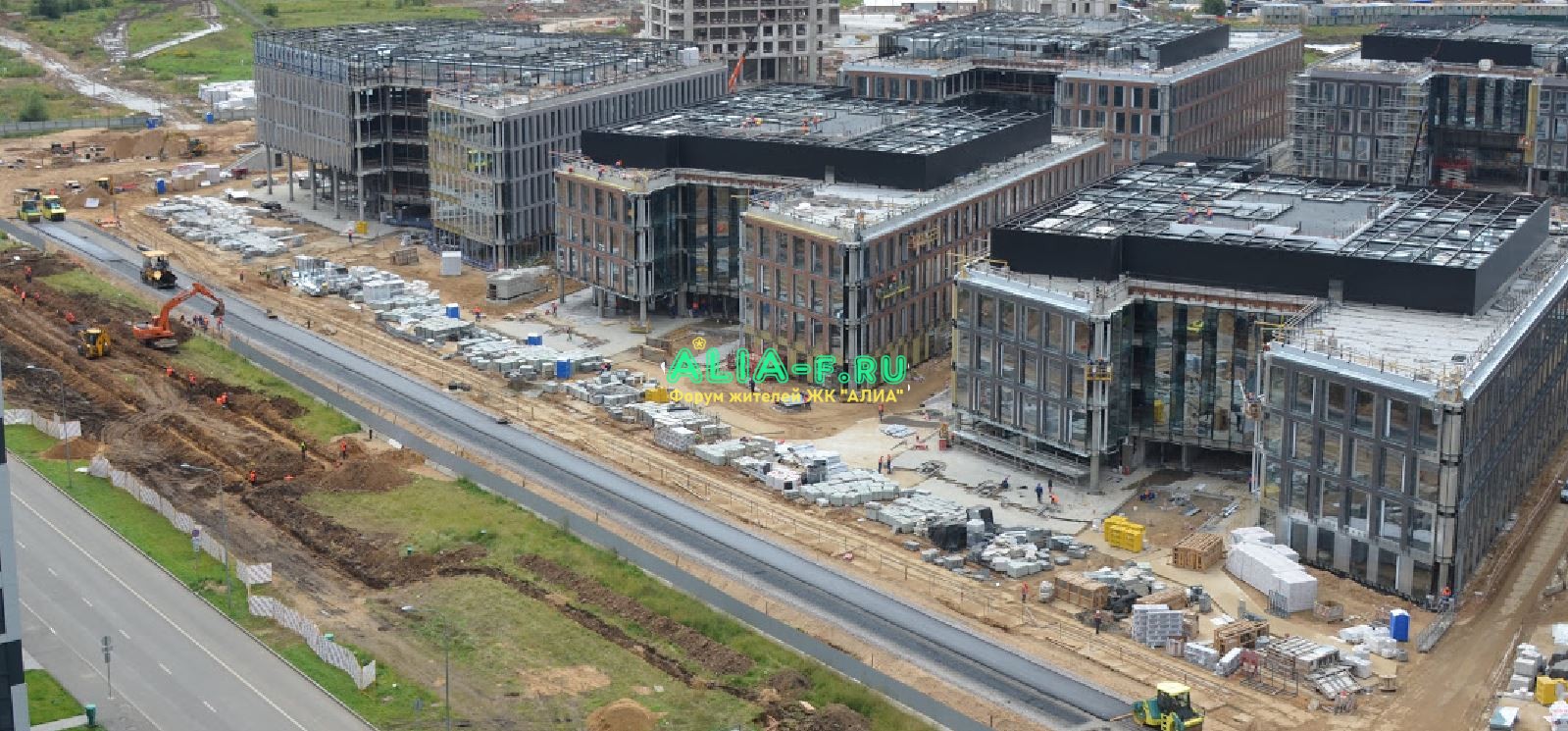 АЛИА дороги внутриквартальные фото от Feriki от 14.08.2020 центральный бульвар.JPG