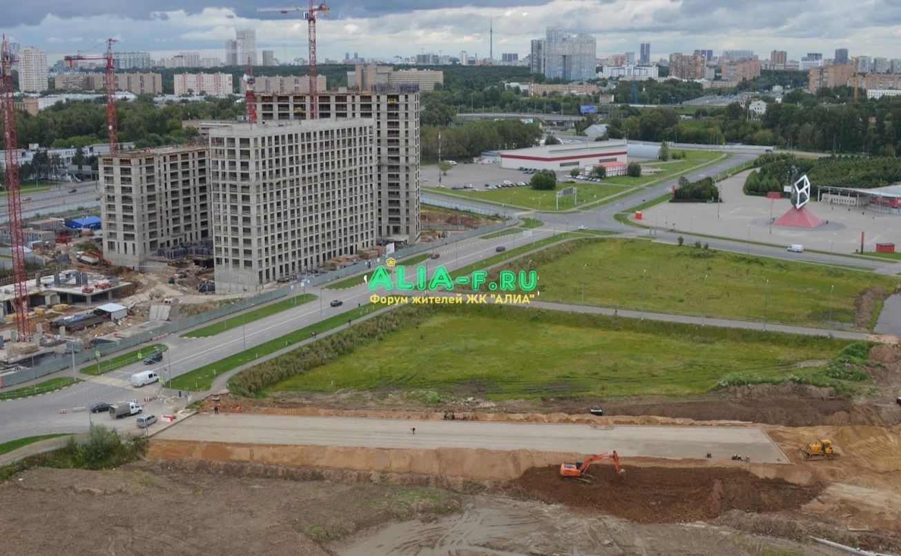 Тушино 2018 дороги внутриквартальные фото от Feriki от 14.08.2020 паркинг.JPG